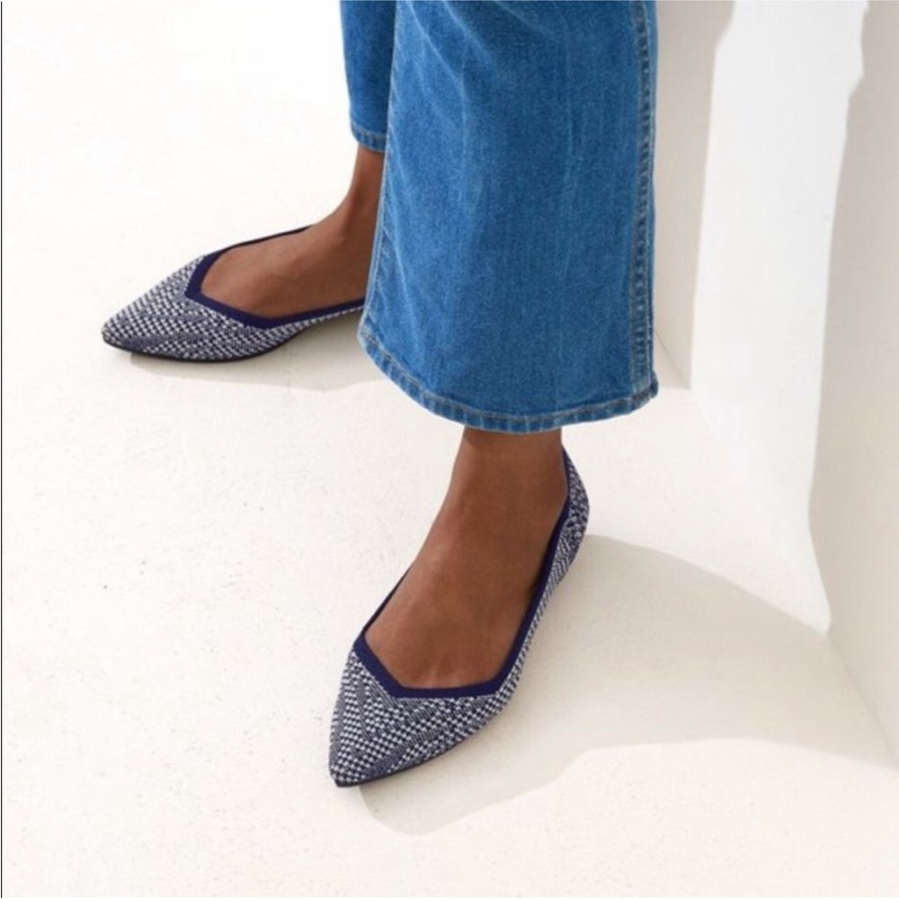 Rothy's ballet flats navy blue white houndstooth pointed toe shoes Womens size 8